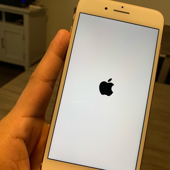 iPhone 8 Plus - Picture 5 of 8